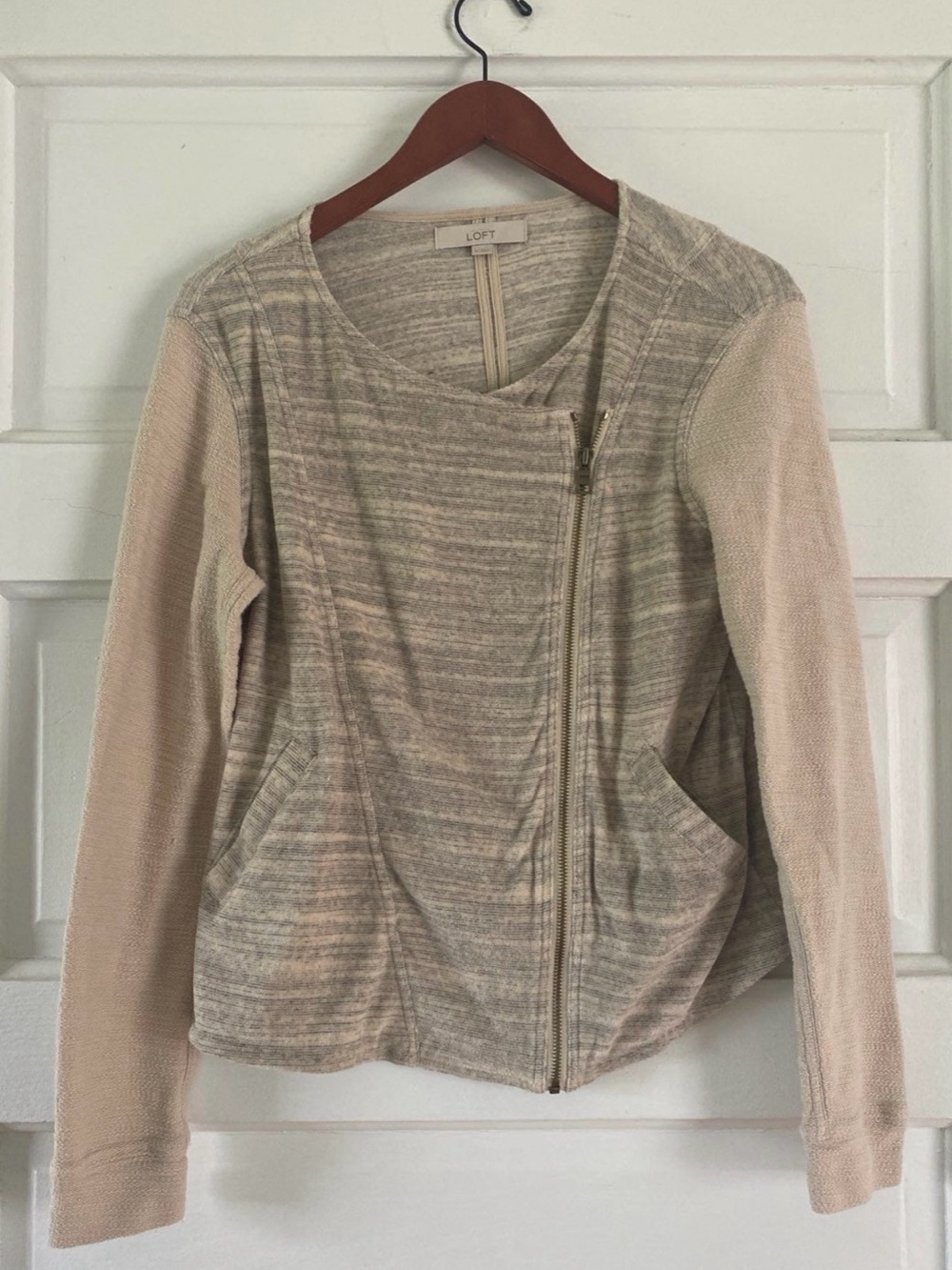 LOFT Cream & Beige Asymmetrical Zip Knit Jacket
